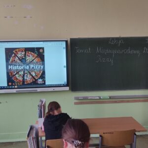 Międzynarodowy Dzień Pizzy w kl. 3b