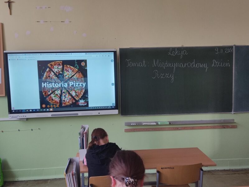 Międzynarodowy Dzień Pizzy w kl. 3b