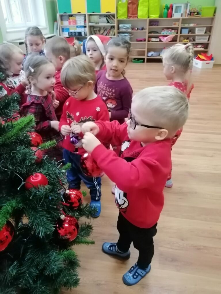 Mikołajki w grupie „Pszczółki”