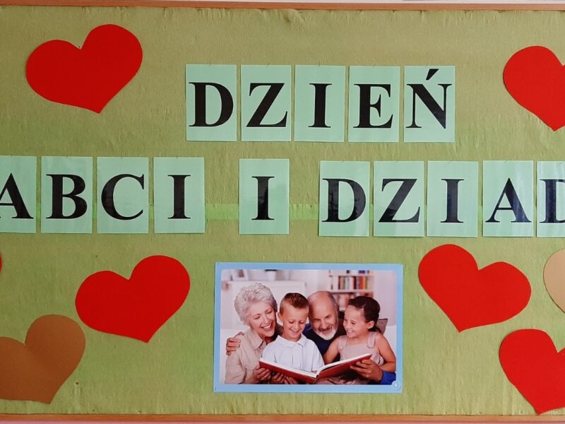 Dzień Babci i Dziadka w gr. 01