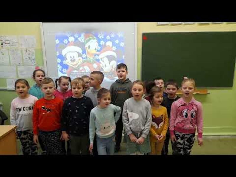 Klasa 1b w piosence „Jingle bells”