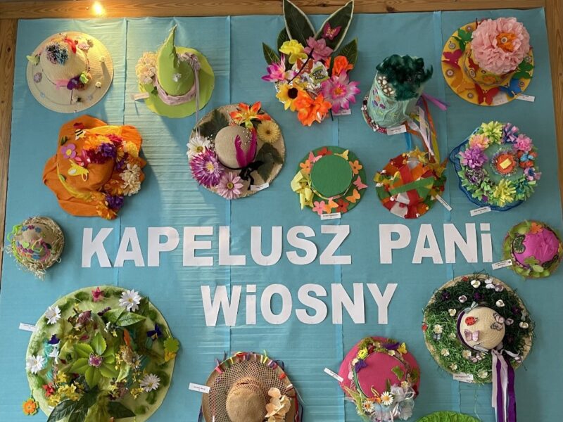 KAPELUSZ PANI WIOSNY