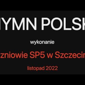 Uczniowie SP5 śpiewają Hymn Polski