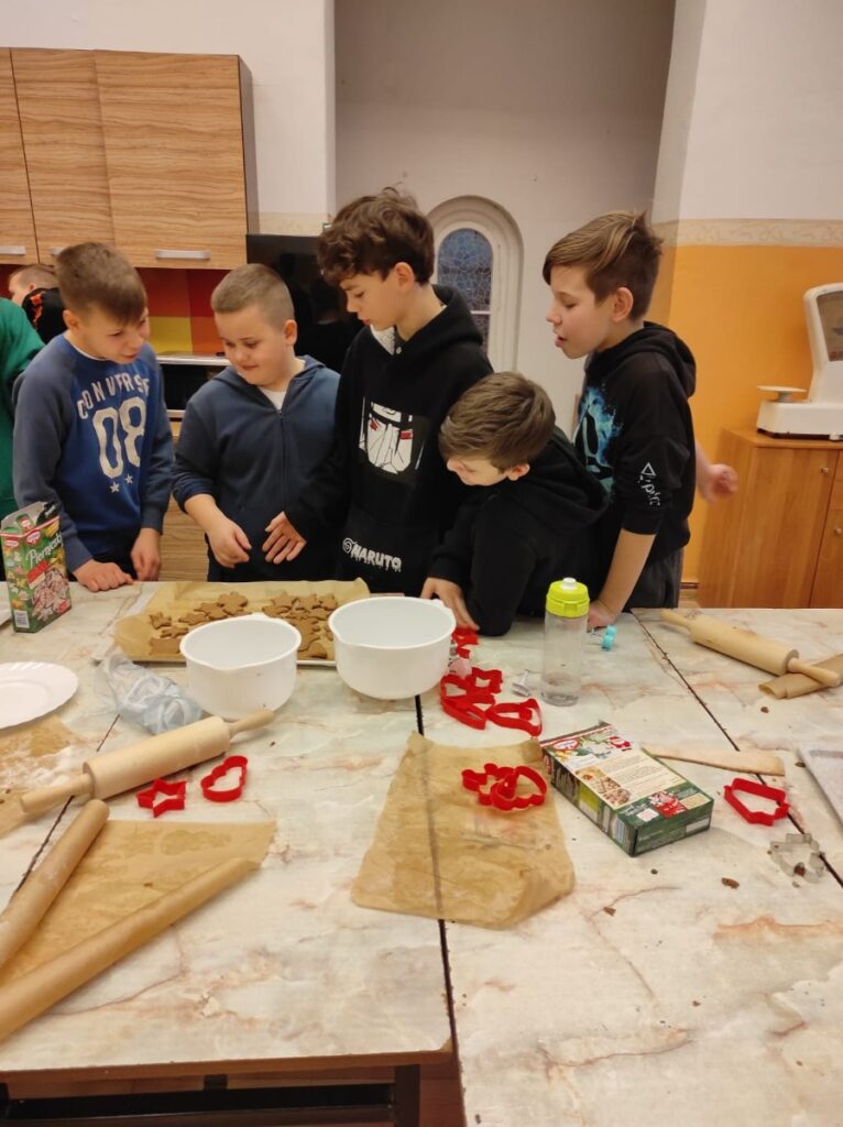 Święta tuż, tuż… czas więc na pieczenie pierników