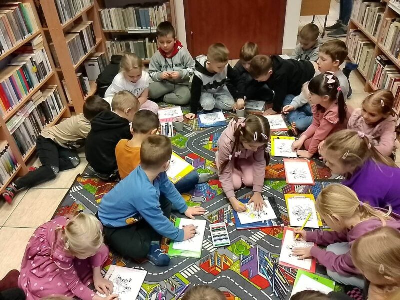 ,,Kubuś Puchatek” zajęcia w bibliotece – grupa 01