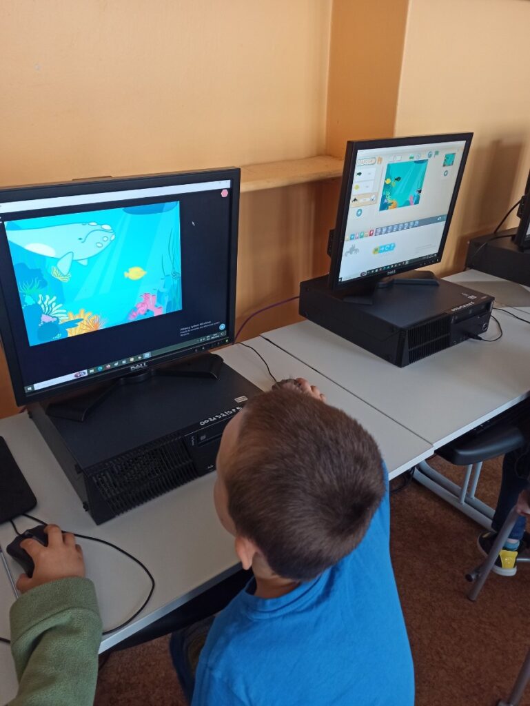 Najmłodsi programują – pierwsze kroki w Scratch Jr – 1b