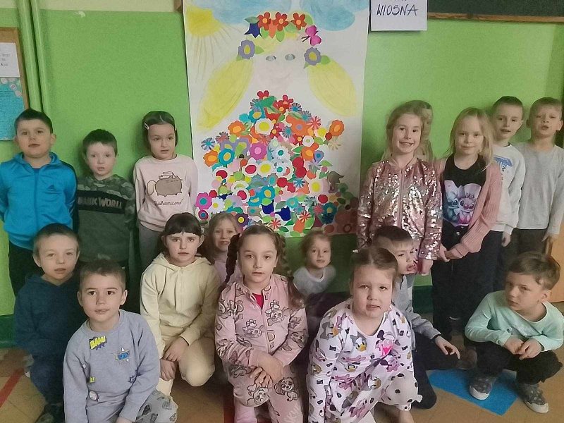 Przedszkolaki witają wiosnę