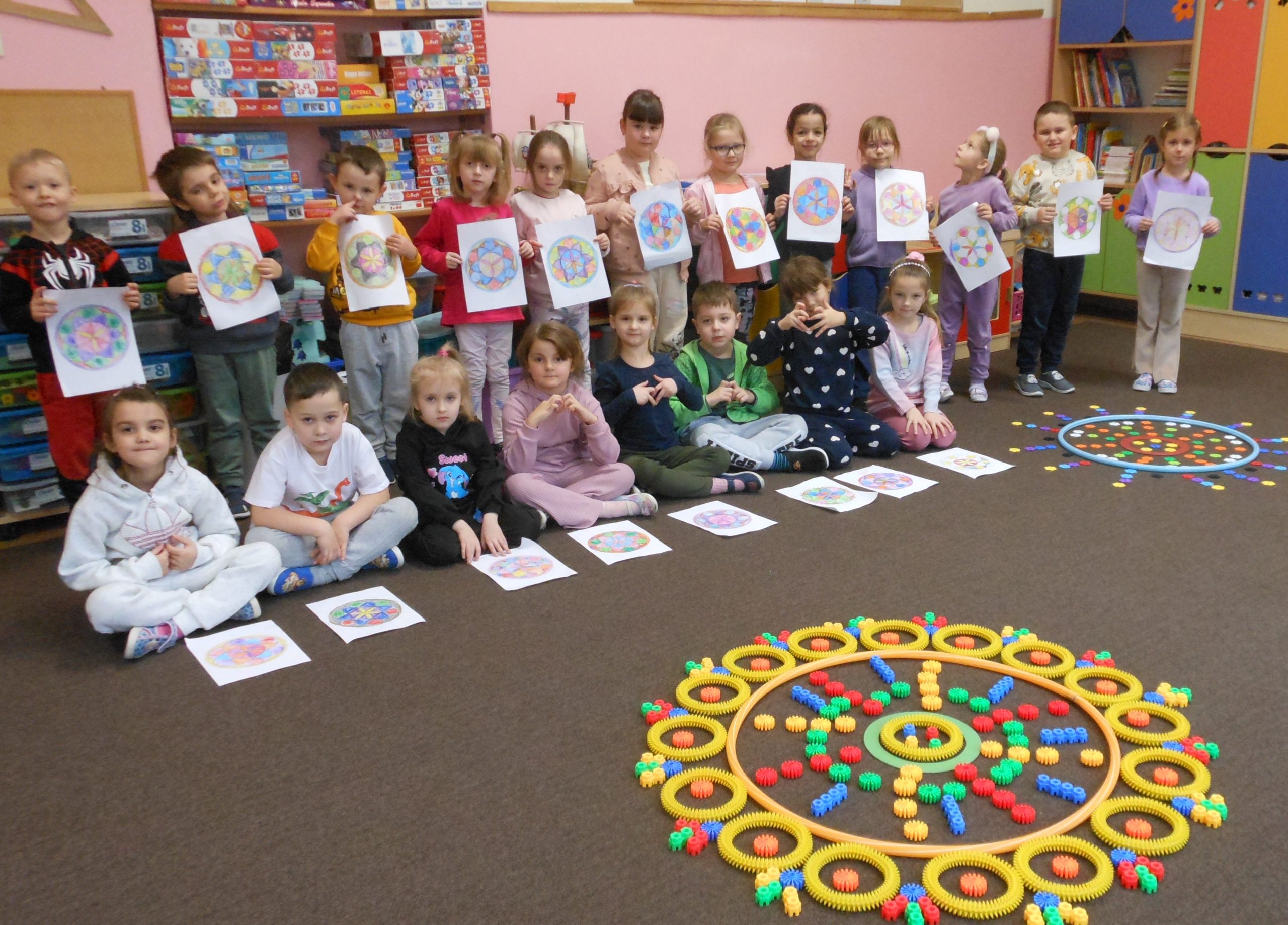 Matematyczne mandale w grupie 02