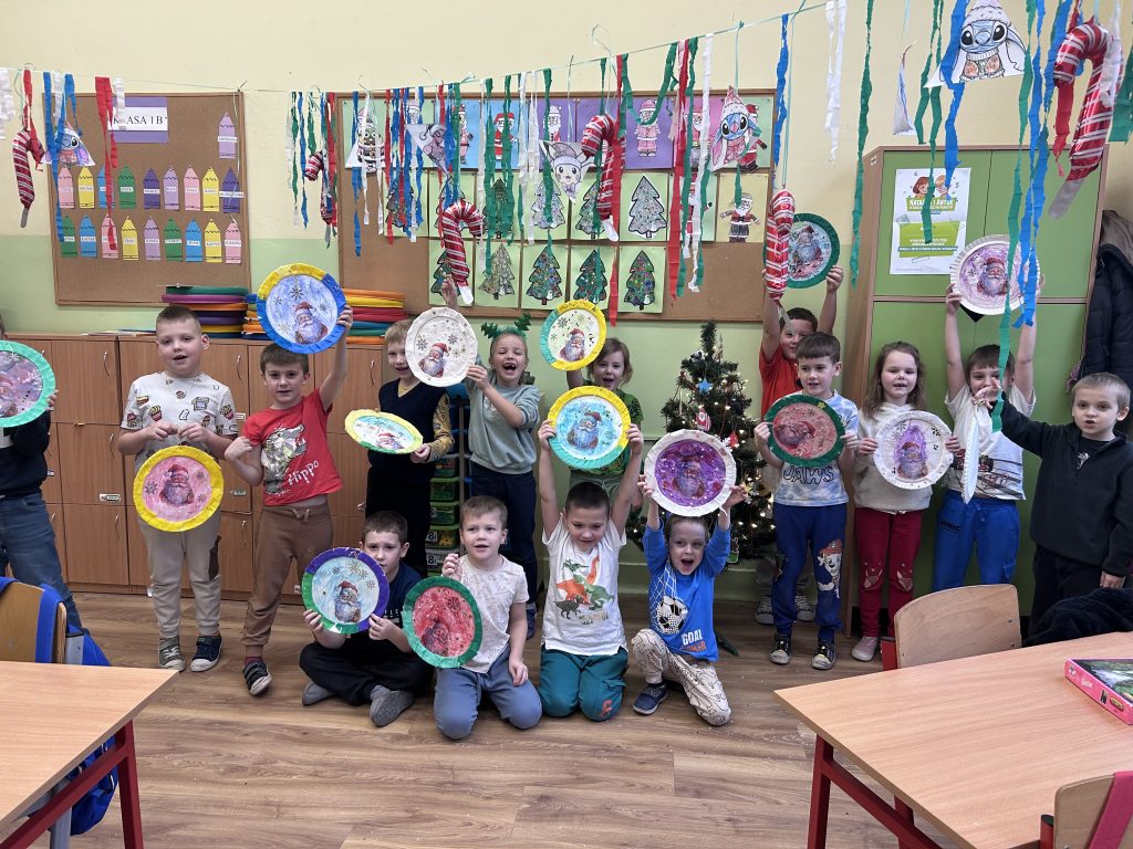 ŚWIĄTECZNE WARSZTATY W KLASIE 1b